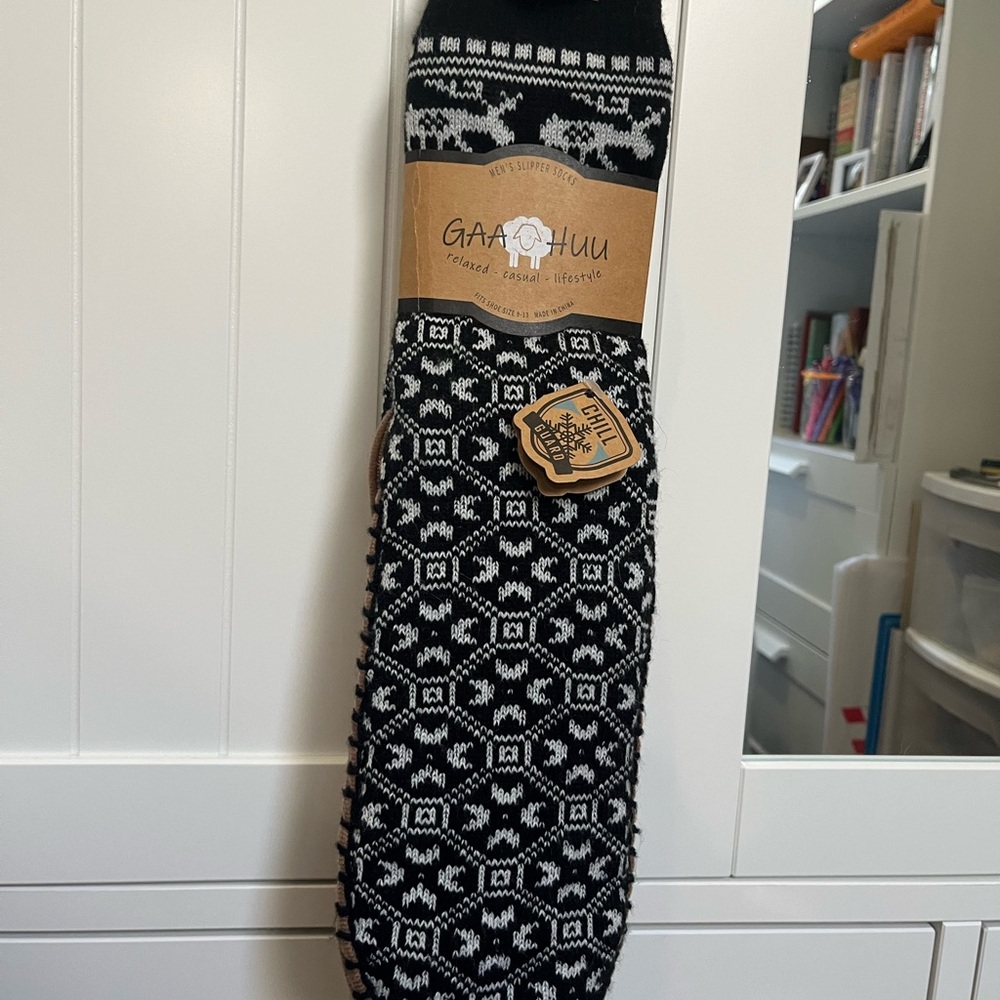 Black and White Patterned slipper Socks